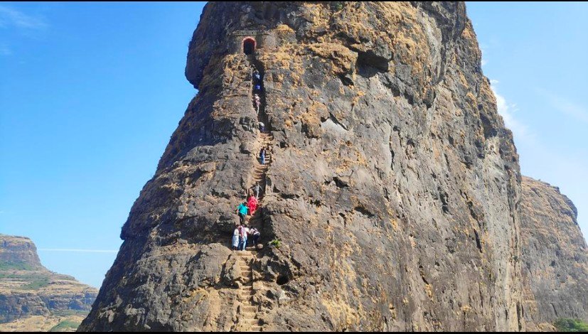 Best Time to Visit Harihar Fort, Nashik: Complete Travel Guide 2026